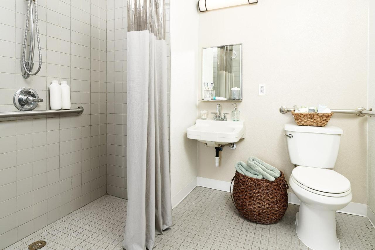 Intown Suites Extended Stay Greensboro Nc - Lanada エクステリア 写真