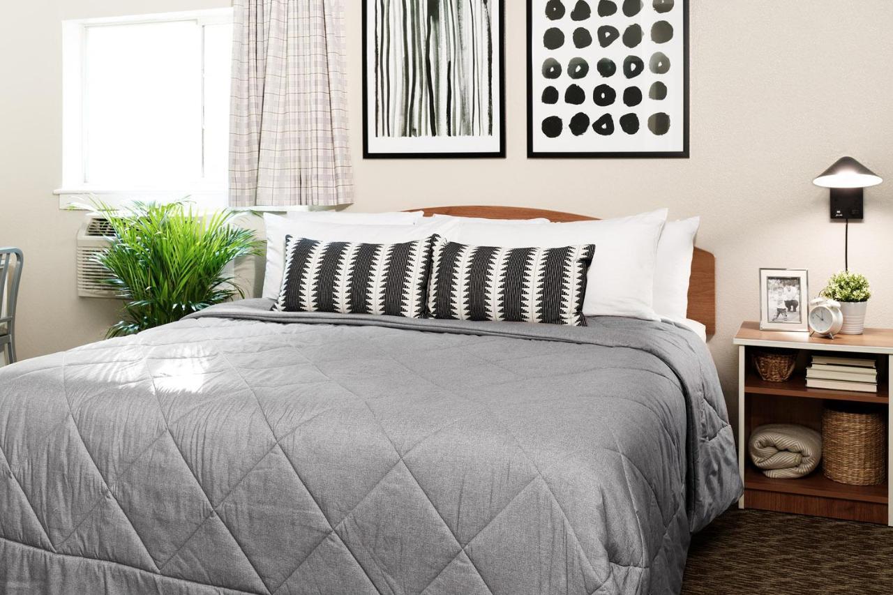 Intown Suites Extended Stay Greensboro Nc - Lanada エクステリア 写真