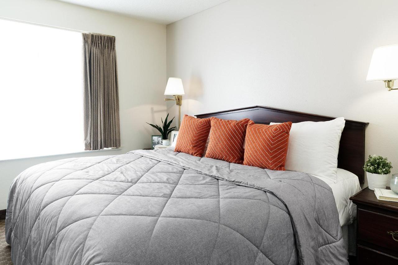 Intown Suites Extended Stay Greensboro Nc - Lanada エクステリア 写真